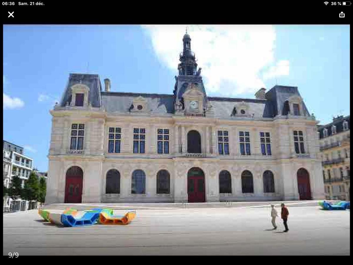 13 Boulvard Solferino T2 Agreable Pour Deux Pers Poitiers Bagian luar foto